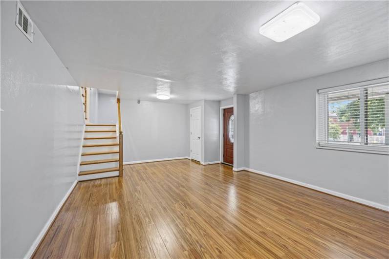 5488 Wolfe Drive, Pittsburgh, PA 15236, 4 Bedrooms Bedrooms, 9 Rooms Rooms,2 BathroomsBathrooms,Residential,For Sale,Wolfe Drive,0,1711607