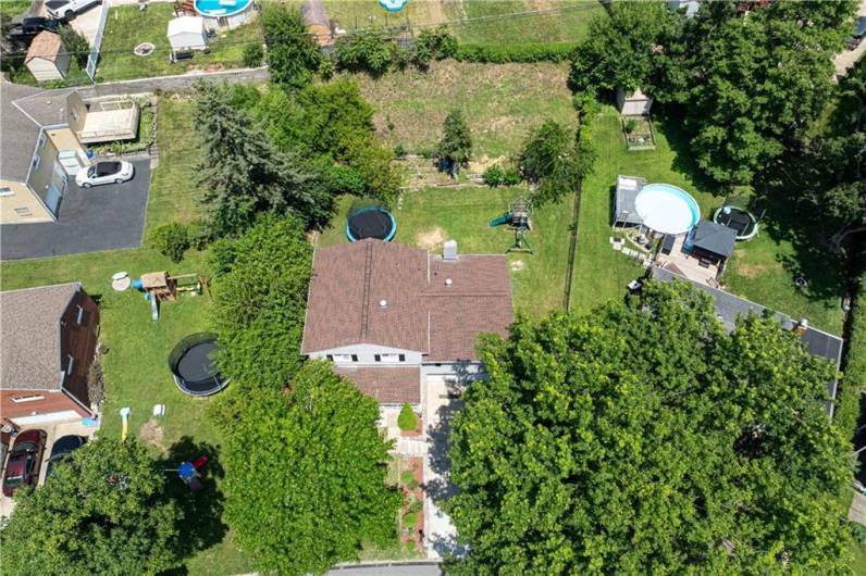 5488 Wolfe Drive, Pittsburgh, PA 15236, 4 Bedrooms Bedrooms, 9 Rooms Rooms,2 BathroomsBathrooms,Residential,For Sale,Wolfe Drive,0,1711607
