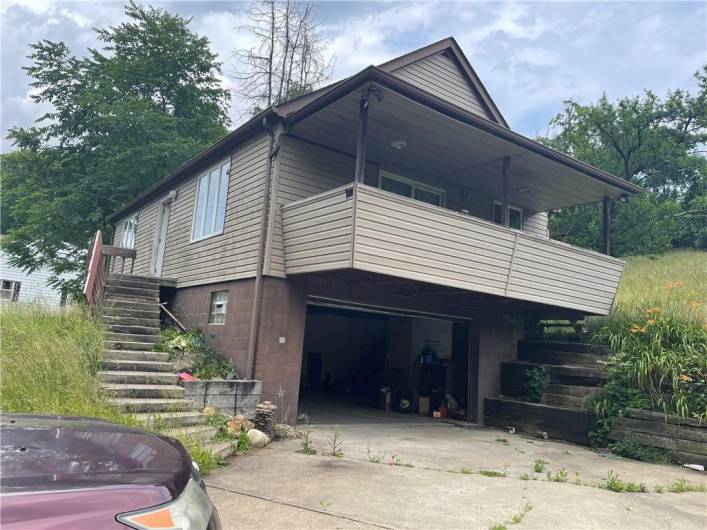 262 Twin Bridges Rd, Charleroi, PA 15022, 2 Bedrooms Bedrooms, ,1 BathroomBathrooms,Residential,For Sale,Twin Bridges Rd,0,1711618