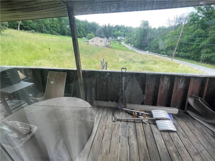262 Twin Bridges Rd, Charleroi, PA 15022, 2 Bedrooms Bedrooms, ,1 BathroomBathrooms,Residential,For Sale,Twin Bridges Rd,0,1711618
