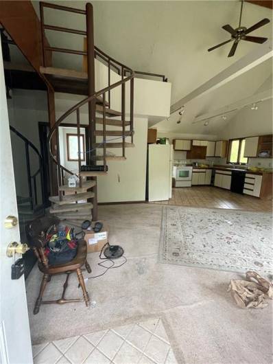 262 Twin Bridges Rd, Charleroi, PA 15022, 2 Bedrooms Bedrooms, ,1 BathroomBathrooms,Residential,For Sale,Twin Bridges Rd,0,1711618