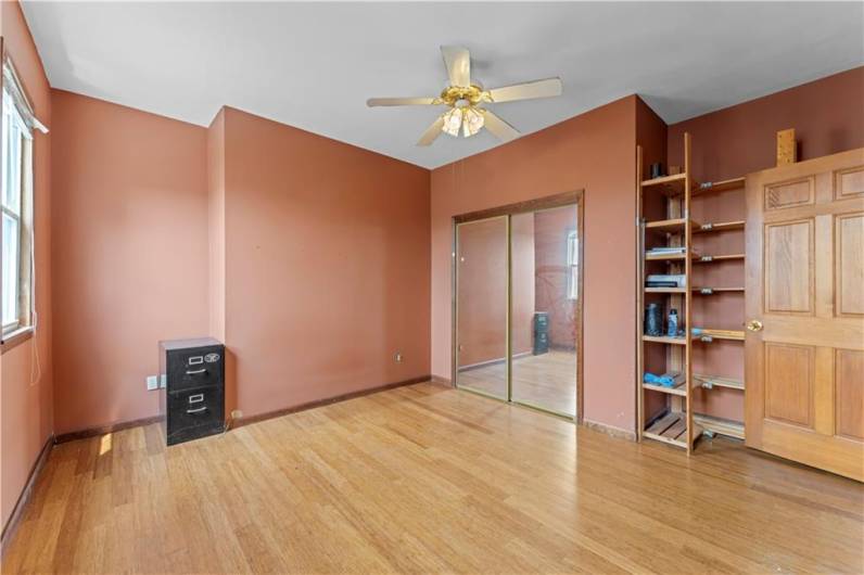 213 Pennsylvania Ave, Pittsburgh, PA 15202, 2 Bedrooms Bedrooms, ,1 BathroomBathrooms,Residential,For Sale,Pennsylvania Ave,1711623