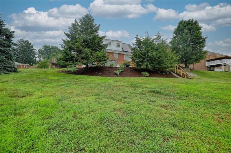 79 W Manilla Avenue, Pittsburgh, PA 15220, 3 Bedrooms Bedrooms, 9 Rooms Rooms,3.1 BathroomsBathrooms,Residential,For Sale,W Manilla Avenue,0,1711626