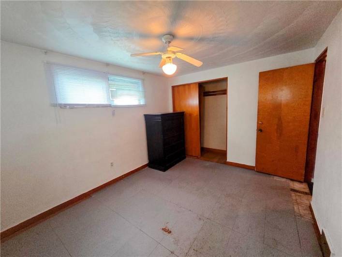 412 Viola Ave, Duquesne, PA 15110, 2 Bedrooms Bedrooms, 4 Rooms Rooms,1 BathroomBathrooms,Residential,For Sale,Viola Ave,0,1711633