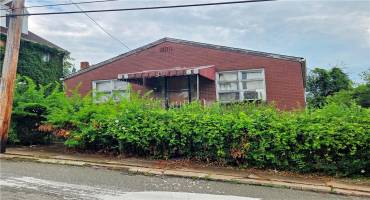 412 Viola Ave, Duquesne, PA 15110, 2 Bedrooms Bedrooms, 4 Rooms Rooms,1 BathroomBathrooms,Residential,For Sale,Viola Ave,0,1711633