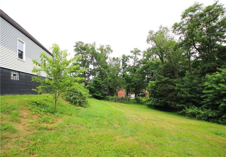 216 Duffy Dr, Coraopolis, PA 15108, 2 Bedrooms Bedrooms, 7 Rooms Rooms,2 BathroomsBathrooms,Residential,For Sale,Duffy Dr,0,1711635