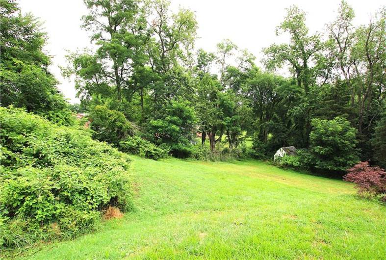 216 Duffy Dr, Coraopolis, PA 15108, 2 Bedrooms Bedrooms, 7 Rooms Rooms,2 BathroomsBathrooms,Residential,For Sale,Duffy Dr,0,1711635