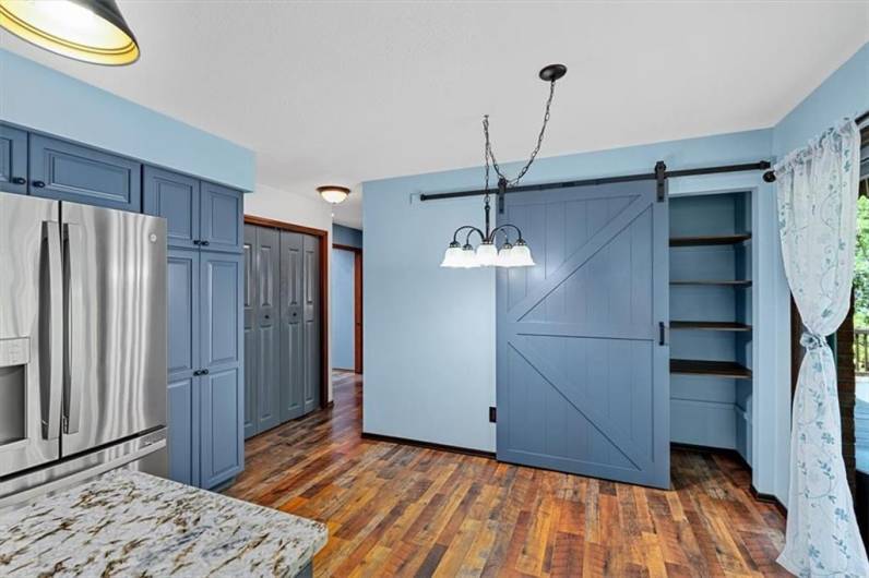2403 Ramblewood Dr, Wexford, PA 15090, 4 Bedrooms Bedrooms, 11 Rooms Rooms,2.1 BathroomsBathrooms,Residential,For Sale,Ramblewood Dr,0,1711636