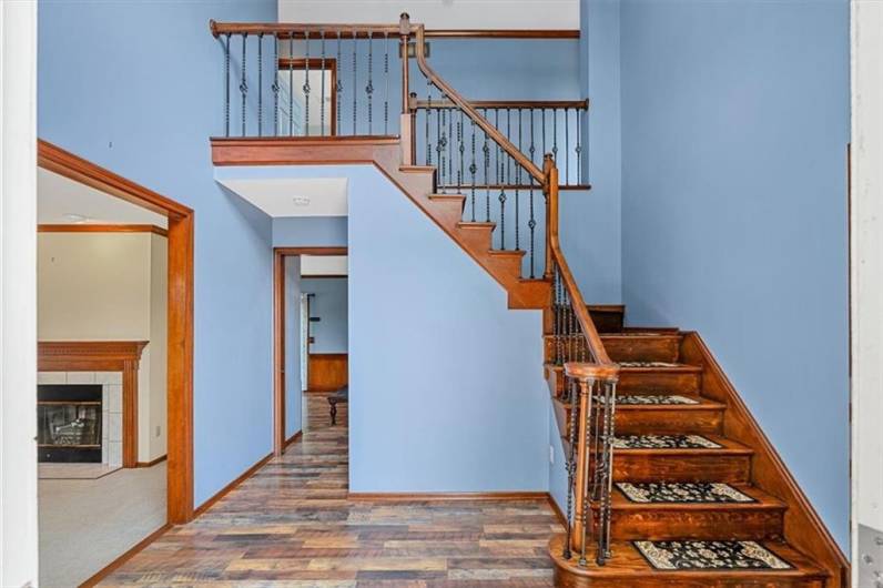 2403 Ramblewood Dr, Wexford, PA 15090, 4 Bedrooms Bedrooms, 11 Rooms Rooms,2.1 BathroomsBathrooms,Residential,For Sale,Ramblewood Dr,0,1711636