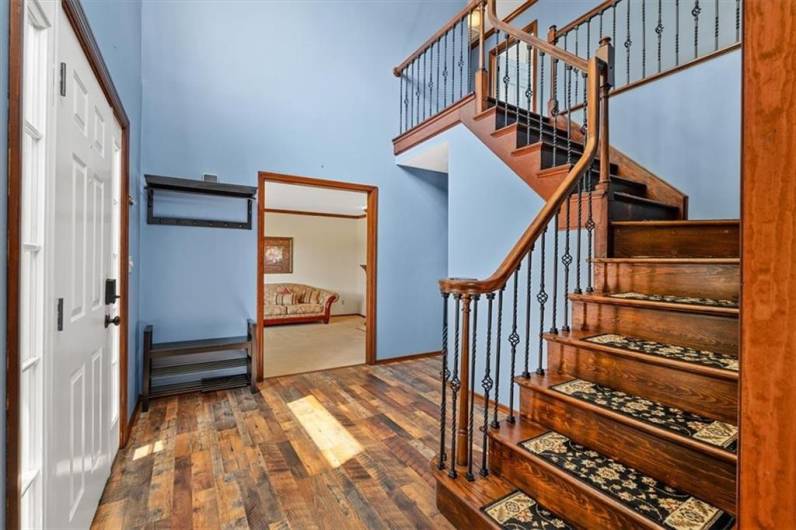 2403 Ramblewood Dr, Wexford, PA 15090, 4 Bedrooms Bedrooms, 11 Rooms Rooms,2.1 BathroomsBathrooms,Residential,For Sale,Ramblewood Dr,0,1711636