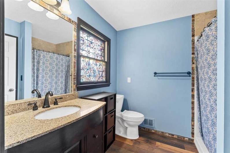 2403 Ramblewood Dr, Wexford, PA 15090, 4 Bedrooms Bedrooms, 11 Rooms Rooms,2.1 BathroomsBathrooms,Residential,For Sale,Ramblewood Dr,0,1711636