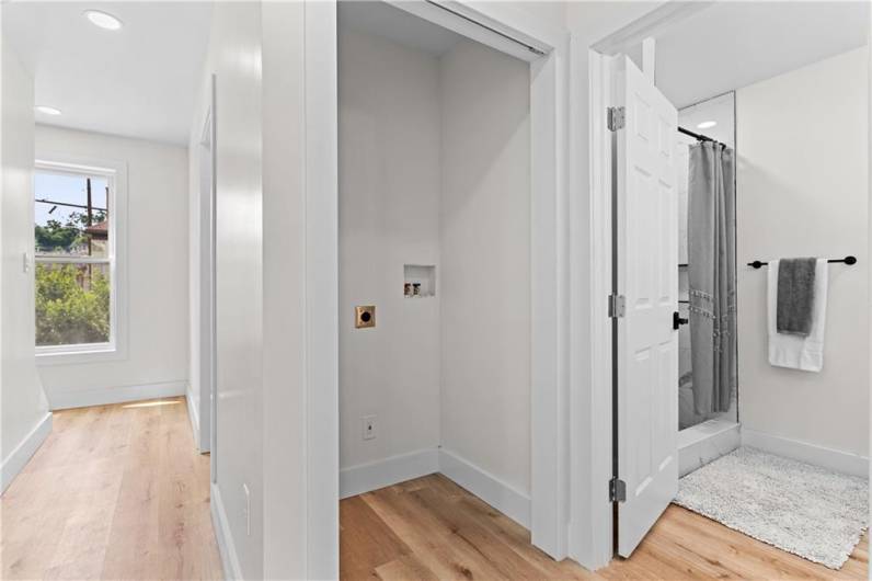 2101 Eggers St, Pittsburgh, PA 15212, 3 Bedrooms Bedrooms, ,2 BathroomsBathrooms,Residential,For Sale,Eggers St,0,1710677