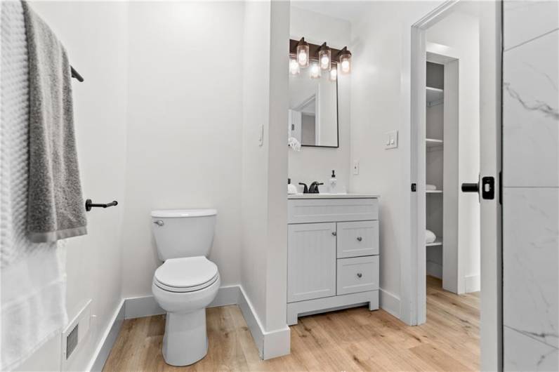2101 Eggers St, Pittsburgh, PA 15212, 3 Bedrooms Bedrooms, ,2 BathroomsBathrooms,Residential,For Sale,Eggers St,0,1710677
