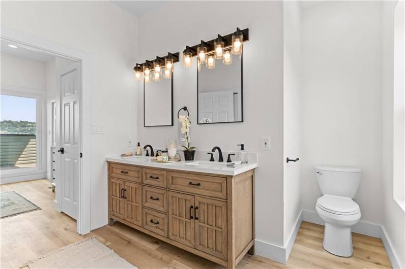 Primary ensuite
