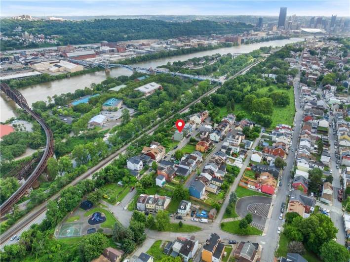 2101 Eggers St, Pittsburgh, PA 15212, 3 Bedrooms Bedrooms, ,2 BathroomsBathrooms,Residential,For Sale,Eggers St,0,1710677