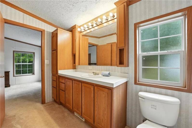 1240 Coffee Run Rd, Pulaski, PA 16143, 3 Bedrooms Bedrooms, ,2 BathroomsBathrooms,Residential,For Sale,Coffee Run Rd,0,1710699