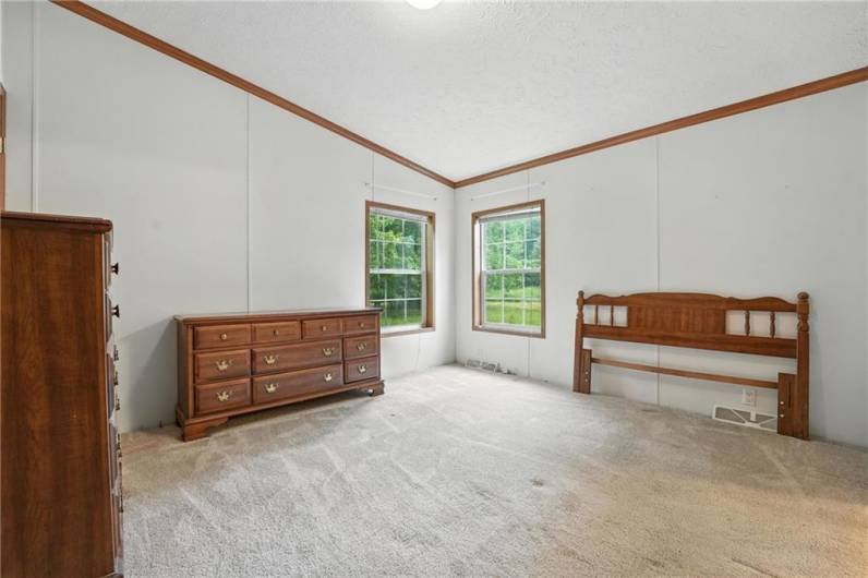 1240 Coffee Run Rd, Pulaski, PA 16143, 3 Bedrooms Bedrooms, ,2 BathroomsBathrooms,Residential,For Sale,Coffee Run Rd,0,1710699