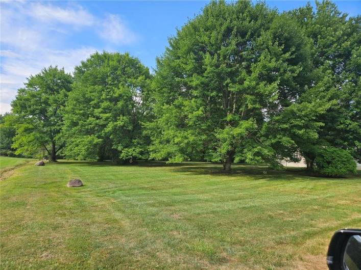 1240 Coffee Run Rd, Pulaski, PA 16143, 3 Bedrooms Bedrooms, ,2 BathroomsBathrooms,Residential,For Sale,Coffee Run Rd,0,1710699