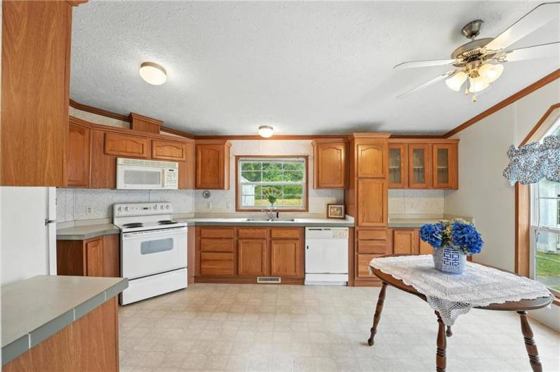 1240 Coffee Run Rd, Pulaski, PA 16143, 3 Bedrooms Bedrooms, ,2 BathroomsBathrooms,Residential,For Sale,Coffee Run Rd,0,1710699