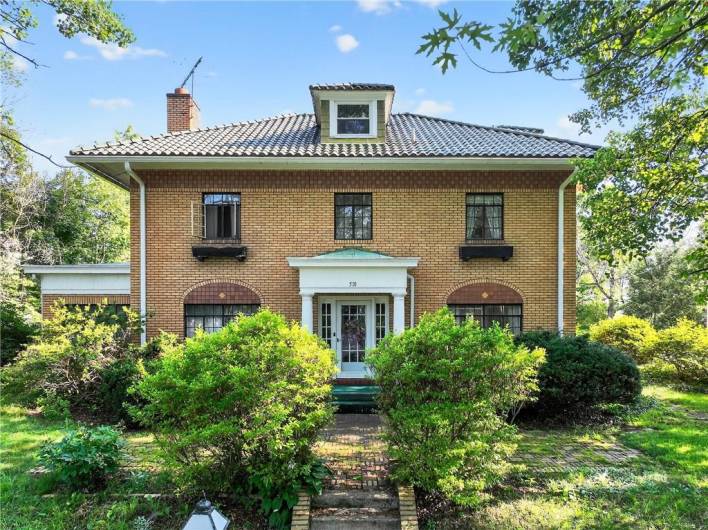 510 7th Street, Beaver Falls, PA 15010, 5 Bedrooms Bedrooms, 12 Rooms Rooms,2.3 BathroomsBathrooms,Residential,For Sale,7th Street,1710944