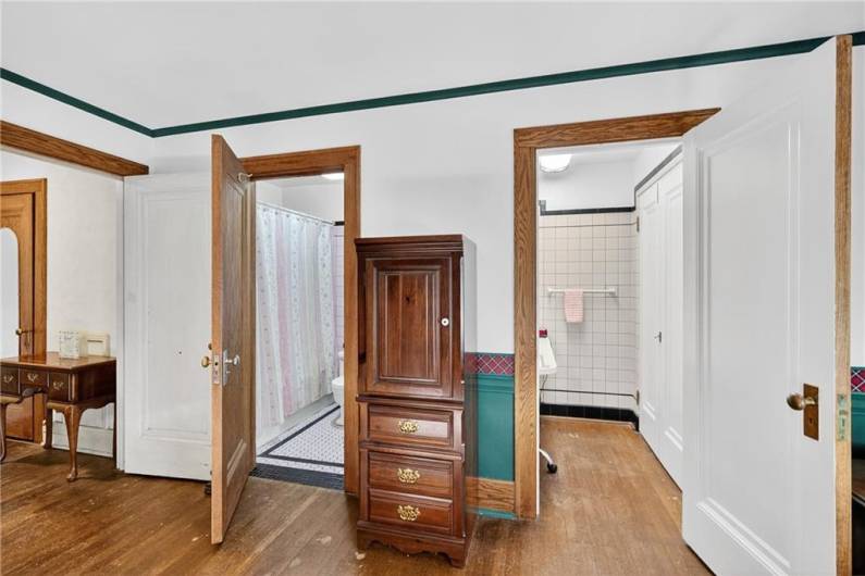 510 7th Street, Beaver Falls, PA 15010, 5 Bedrooms Bedrooms, 12 Rooms Rooms,2.3 BathroomsBathrooms,Residential,For Sale,7th Street,1710944
