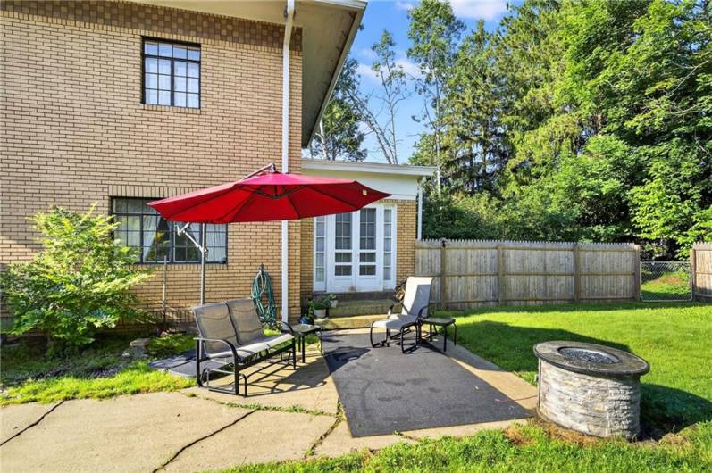 510 7th Street, Beaver Falls, PA 15010, 5 Bedrooms Bedrooms, 12 Rooms Rooms,2.3 BathroomsBathrooms,Residential,For Sale,7th Street,1710944