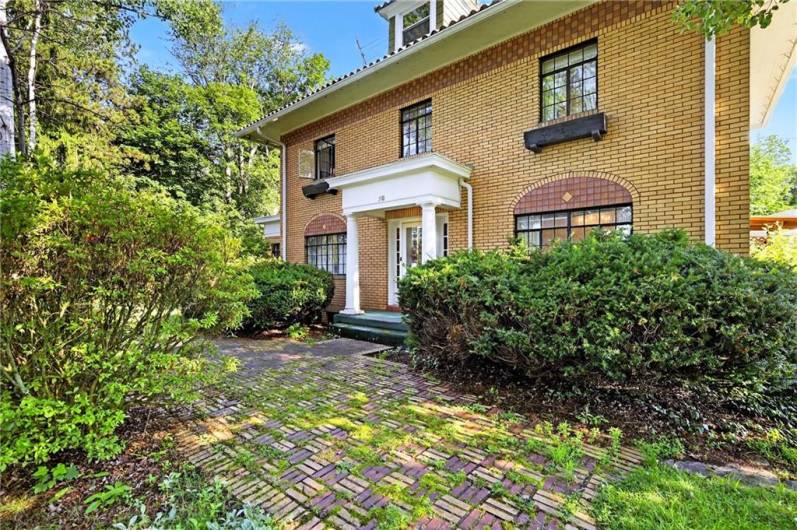 510 7th Street, Beaver Falls, PA 15010, 5 Bedrooms Bedrooms, 12 Rooms Rooms,2.3 BathroomsBathrooms,Residential,For Sale,7th Street,1710944
