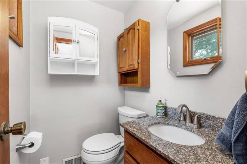 201 Pinkerton Rd, Wexford, PA 15090, 3 Bedrooms Bedrooms, 9 Rooms Rooms,1.2 BathroomsBathrooms,Residential,For Sale,Pinkerton Rd,1711313