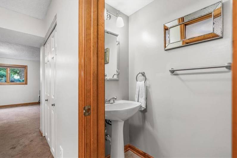 201 Pinkerton Rd, Wexford, PA 15090, 3 Bedrooms Bedrooms, 9 Rooms Rooms,1.2 BathroomsBathrooms,Residential,For Sale,Pinkerton Rd,1711313