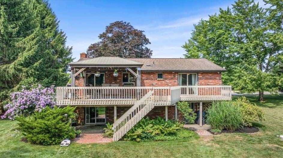 201 Pinkerton Rd, Wexford, PA 15090, 3 Bedrooms Bedrooms, 9 Rooms Rooms,1.2 BathroomsBathrooms,Residential,For Sale,Pinkerton Rd,1711313