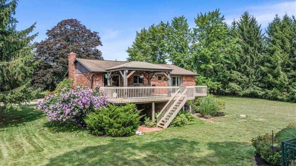 201 Pinkerton Rd, Wexford, PA 15090, 3 Bedrooms Bedrooms, 9 Rooms Rooms,1.2 BathroomsBathrooms,Residential,For Sale,Pinkerton Rd,1711313