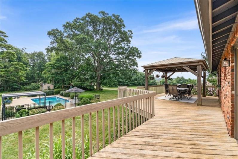 201 Pinkerton Rd, Wexford, PA 15090, 3 Bedrooms Bedrooms, 9 Rooms Rooms,1.2 BathroomsBathrooms,Residential,For Sale,Pinkerton Rd,1711313
