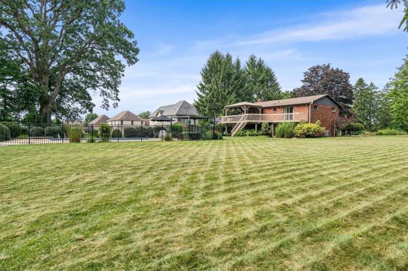 201 Pinkerton Rd, Wexford, PA 15090, 3 Bedrooms Bedrooms, 9 Rooms Rooms,1.2 BathroomsBathrooms,Residential,For Sale,Pinkerton Rd,1711313