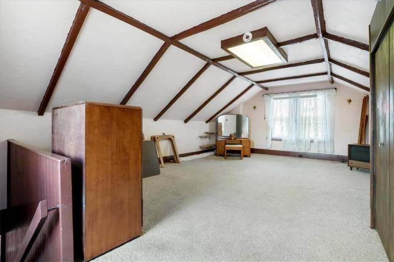 3rd floor bedroom or office space