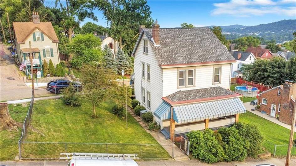 308 Harrison Avenue, Pittsburgh, PA 15202, 3 Bedrooms Bedrooms, 7 Rooms Rooms,1 BathroomBathrooms,Residential,For Sale,Harrison Avenue,1711354