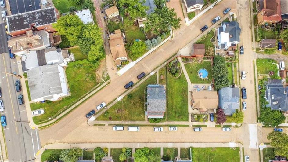 308 Harrison Avenue, Pittsburgh, PA 15202, 3 Bedrooms Bedrooms, 7 Rooms Rooms,1 BathroomBathrooms,Residential,For Sale,Harrison Avenue,1711354