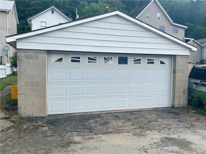 1017 Johnston Ave, Kittanning, PA 16201, 2 Bedrooms Bedrooms, ,1 BathroomBathrooms,Residential,For Sale,Johnston Ave,1711439