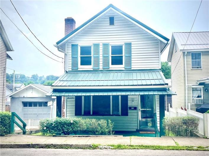 1017 Johnston Ave, Kittanning, PA 16201, 2 Bedrooms Bedrooms, ,1 BathroomBathrooms,Residential,For Sale,Johnston Ave,1711439