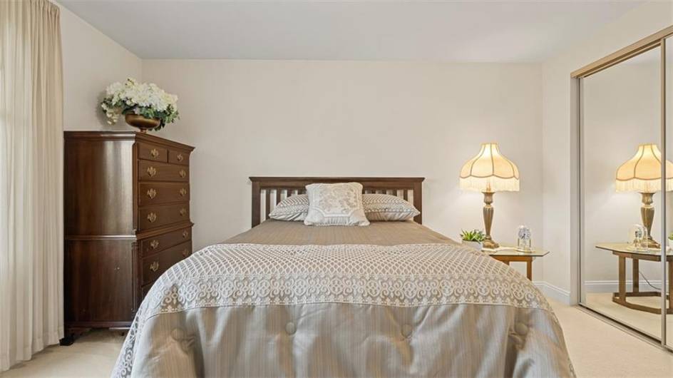 11 Sunnycrest Drive, Cecil, PA 15321, 3 Bedrooms Bedrooms, 6 Rooms Rooms,3 BathroomsBathrooms,Residential,For Sale,Sunnycrest Drive,1711532