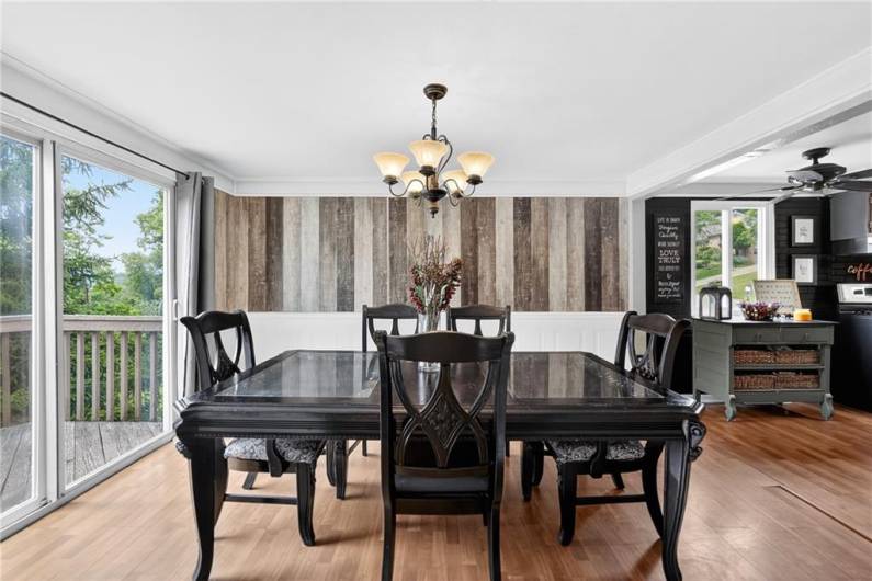 9896 Moccasin Trail, Wexford, PA 15090, 3 Bedrooms Bedrooms, 11 Rooms Rooms,2.2 BathroomsBathrooms,Residential,For Sale,Moccasin Trail,1711549