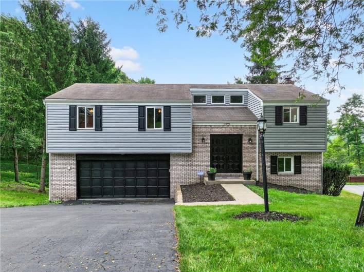 9896 Moccasin Trail, Wexford, PA 15090, 3 Bedrooms Bedrooms, 11 Rooms Rooms,2.2 BathroomsBathrooms,Residential,For Sale,Moccasin Trail,1711549