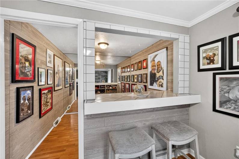 9896 Moccasin Trail, Wexford, PA 15090, 3 Bedrooms Bedrooms, 11 Rooms Rooms,2.2 BathroomsBathrooms,Residential,For Sale,Moccasin Trail,1711549