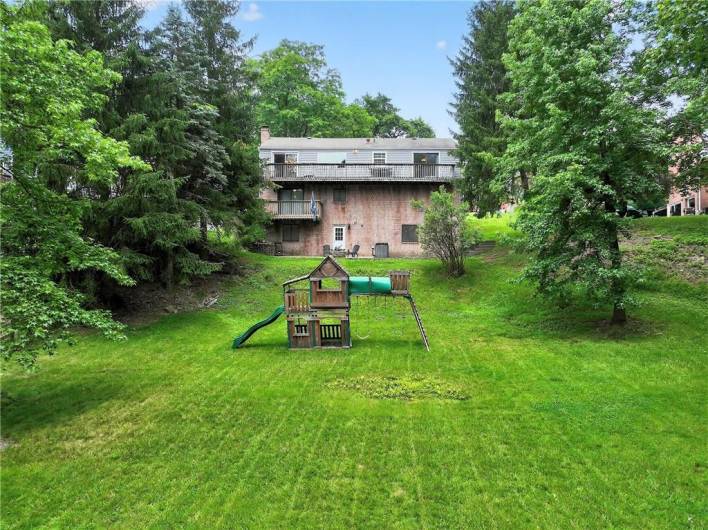9896 Moccasin Trail, Wexford, PA 15090, 3 Bedrooms Bedrooms, 11 Rooms Rooms,2.2 BathroomsBathrooms,Residential,For Sale,Moccasin Trail,1711549