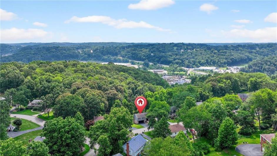 9896 Moccasin Trail, Wexford, PA 15090, 3 Bedrooms Bedrooms, 11 Rooms Rooms,2.2 BathroomsBathrooms,Residential,For Sale,Moccasin Trail,1711549