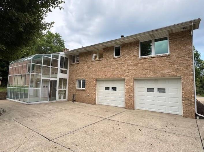 4723 Lucy Dr, Allison Park, PA 15101, 3 Bedrooms Bedrooms, ,3 BathroomsBathrooms,Lease,For Sale,Lucy Dr,1711276
