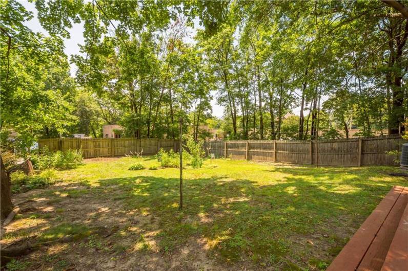 25 Love Place, Pittsburgh, PA 15218, 3 Bedrooms Bedrooms, 8 Rooms Rooms,2.1 BathroomsBathrooms,Residential,For Sale,Love Place,1711562