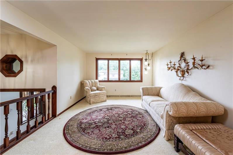 4045 Blue Willow, Irwin, PA 15642, 3 Bedrooms Bedrooms, ,2 BathroomsBathrooms,Residential,For Sale,Blue Willow,1711589