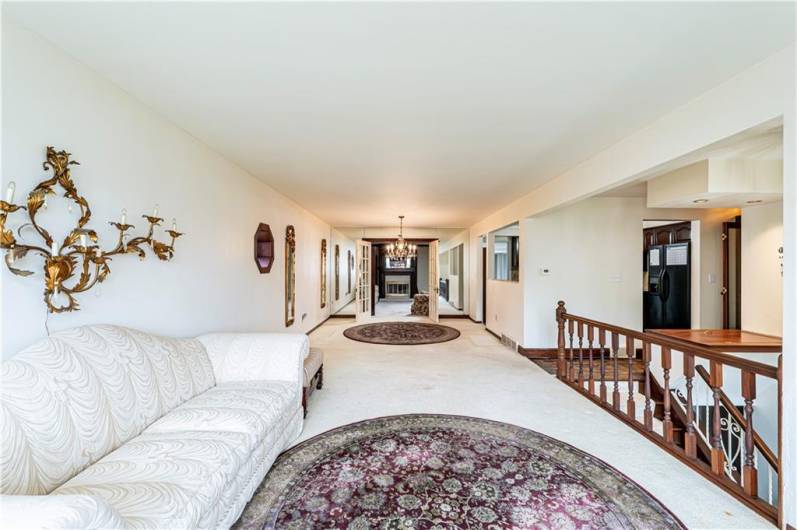 4045 Blue Willow, Irwin, PA 15642, 3 Bedrooms Bedrooms, ,2 BathroomsBathrooms,Residential,For Sale,Blue Willow,1711589