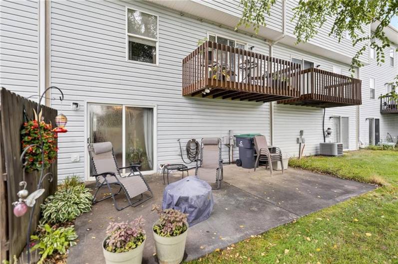 The large concrete patio is just waiting for your grill and patio set....and YOU!!