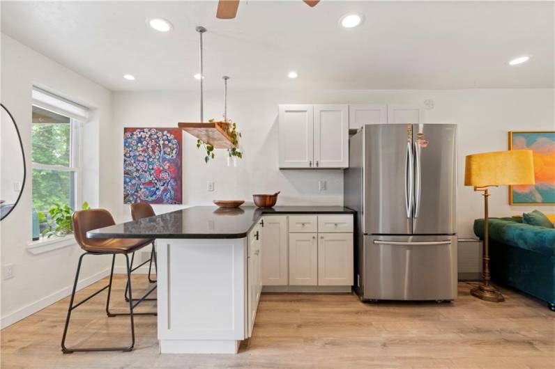 2212 Freeport Road, Pittsburgh, PA 15238, 2 Bedrooms Bedrooms, 7 Rooms Rooms,1 BathroomBathrooms,Residential,For Sale,Freeport Road,1711610